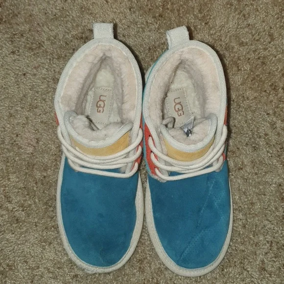 UGG Neumel Mashup Kids Boot sz 3 - Picture 3 of 12